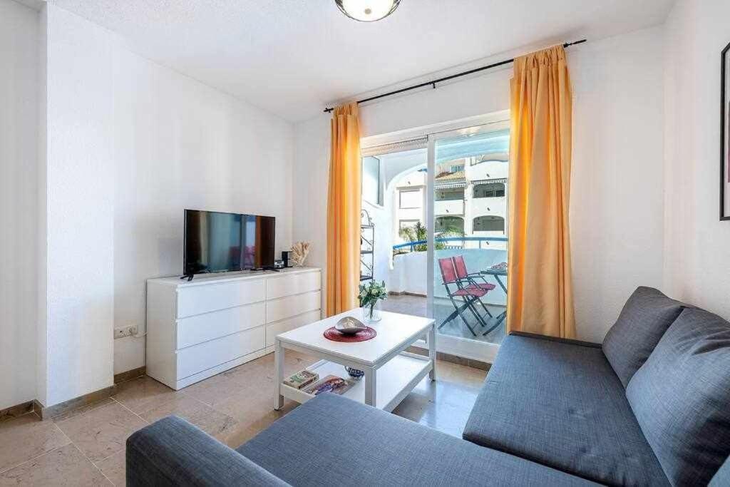 797 Holiday Rentals- Hermoso Apartamento Para 4 En Benalmádena Dış mekan fotoğraf