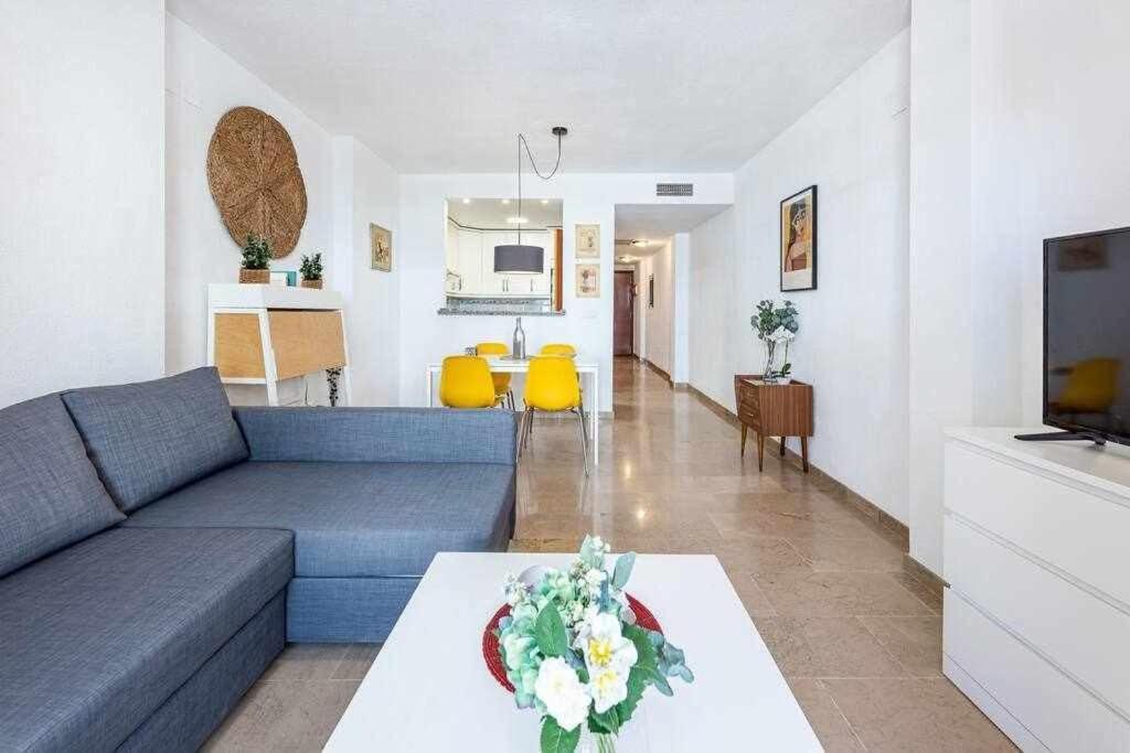 797 Holiday Rentals- Hermoso Apartamento Para 4 En Benalmádena Dış mekan fotoğraf