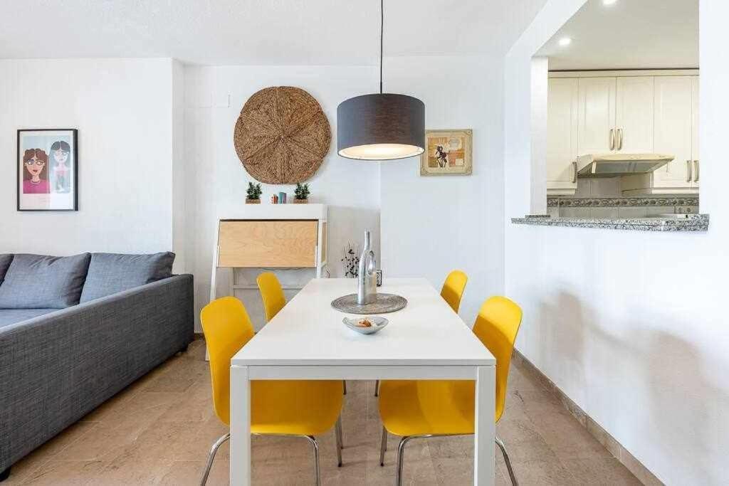 797 Holiday Rentals- Hermoso Apartamento Para 4 En Benalmádena Dış mekan fotoğraf