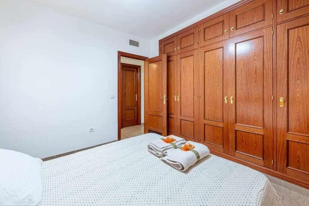 797 Holiday Rentals- Hermoso Apartamento Para 4 En Benalmádena Dış mekan fotoğraf